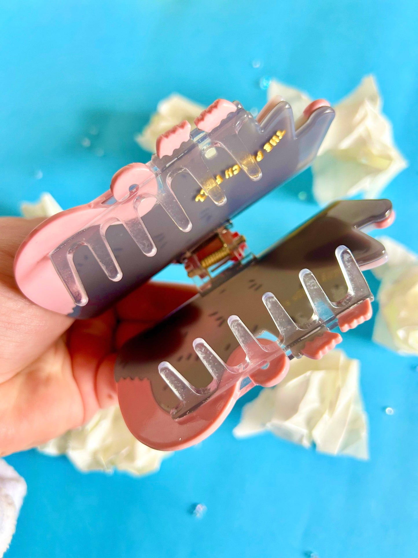 Large Opossum Hair Claw