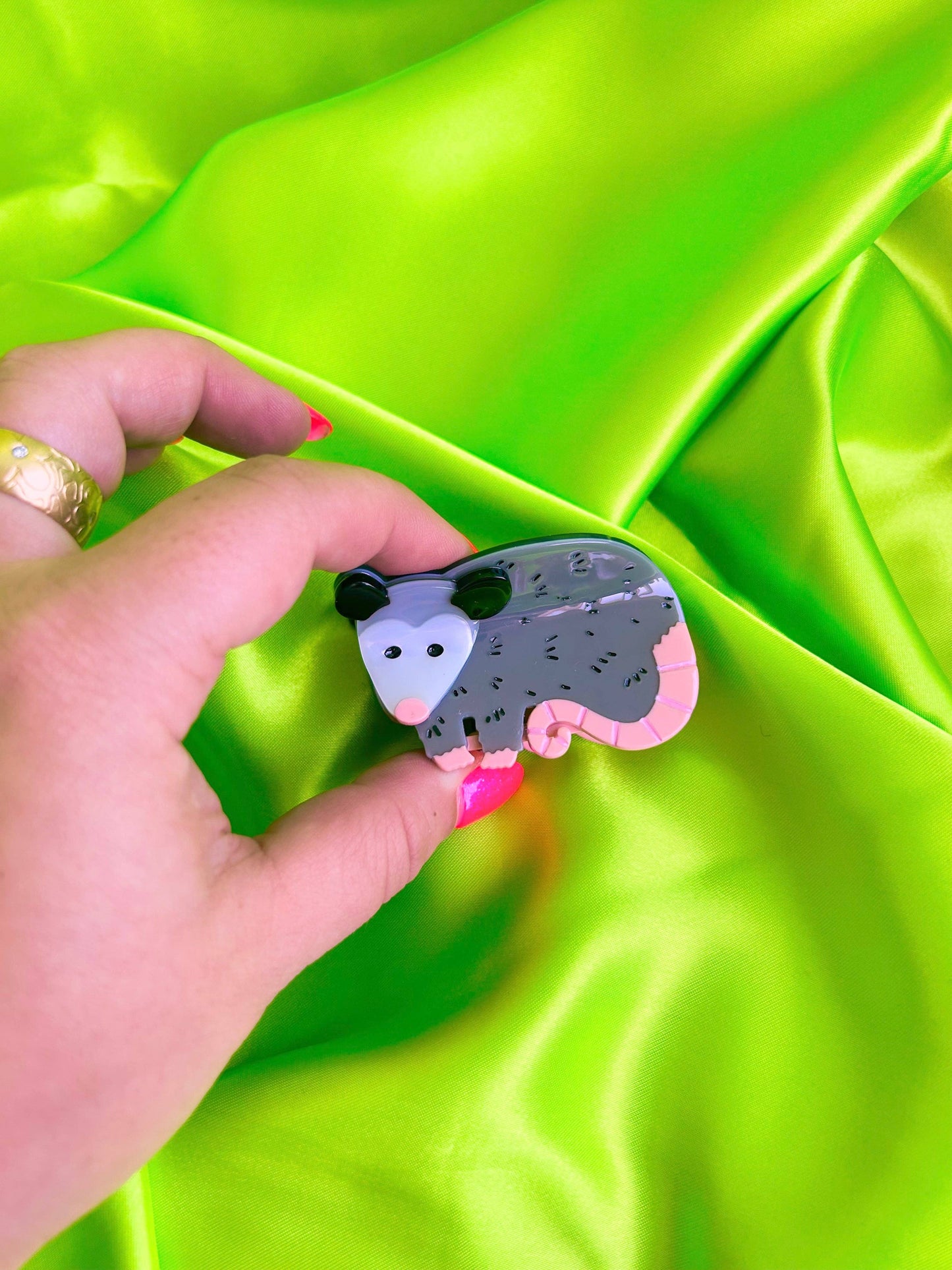 Small Opossum Hair Claw